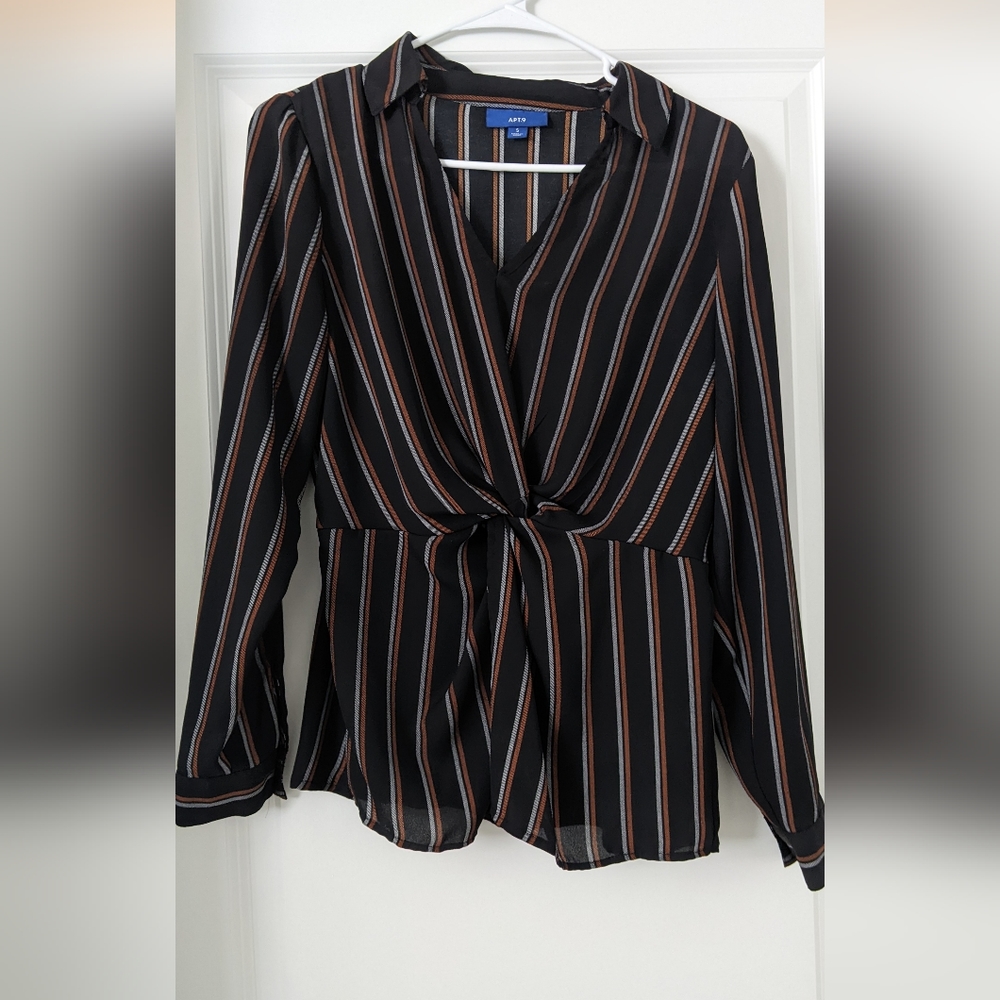 Women's dress shirt